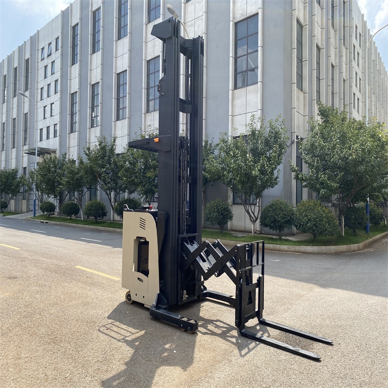 Electric Forklift - Truk Reach Stacker Baterai Listrik 1.6T